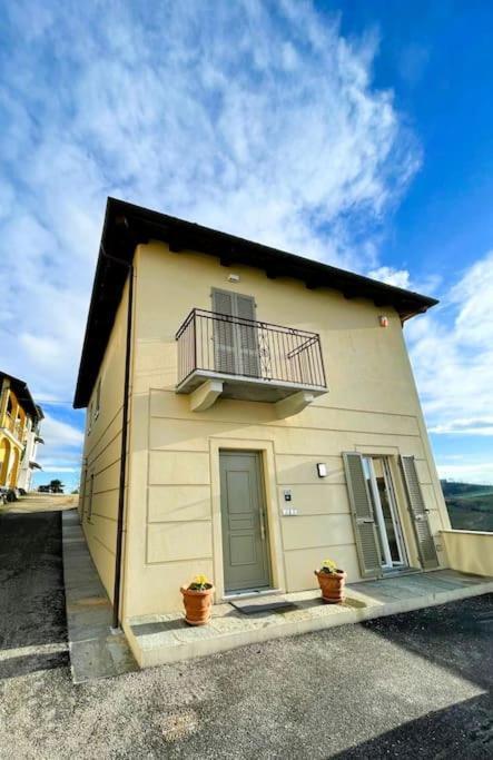 Locanda Del Bricco Pt Cisterna dʼAsti Eksteriør bilde